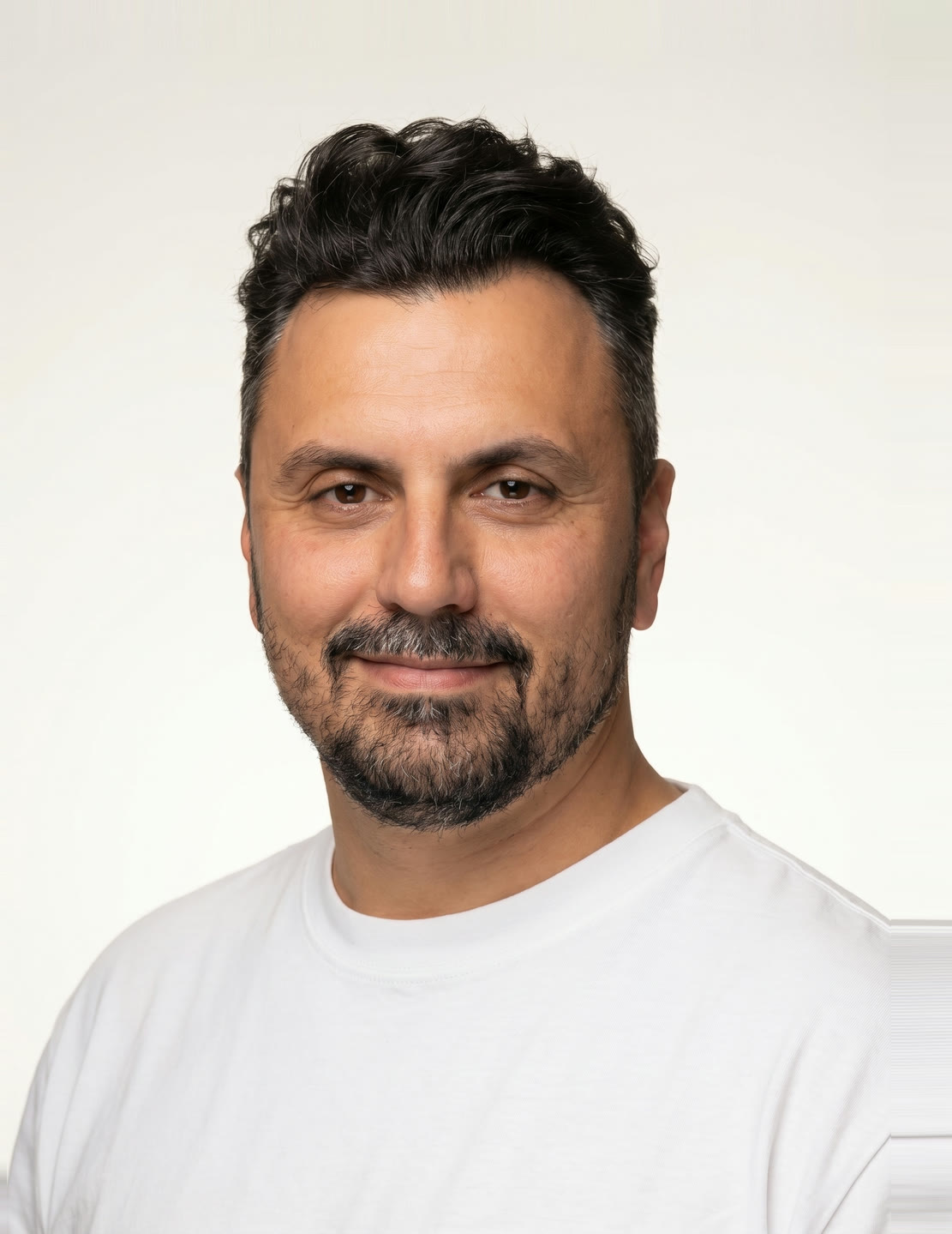 Volkan Altin, FIFA-lizenzierter Spielerberater in Berlin